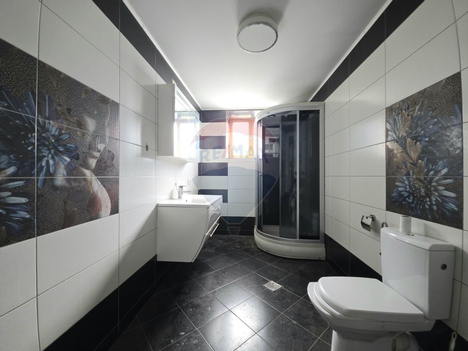 De vânzare proprietate unicat în Sascut - Bacău