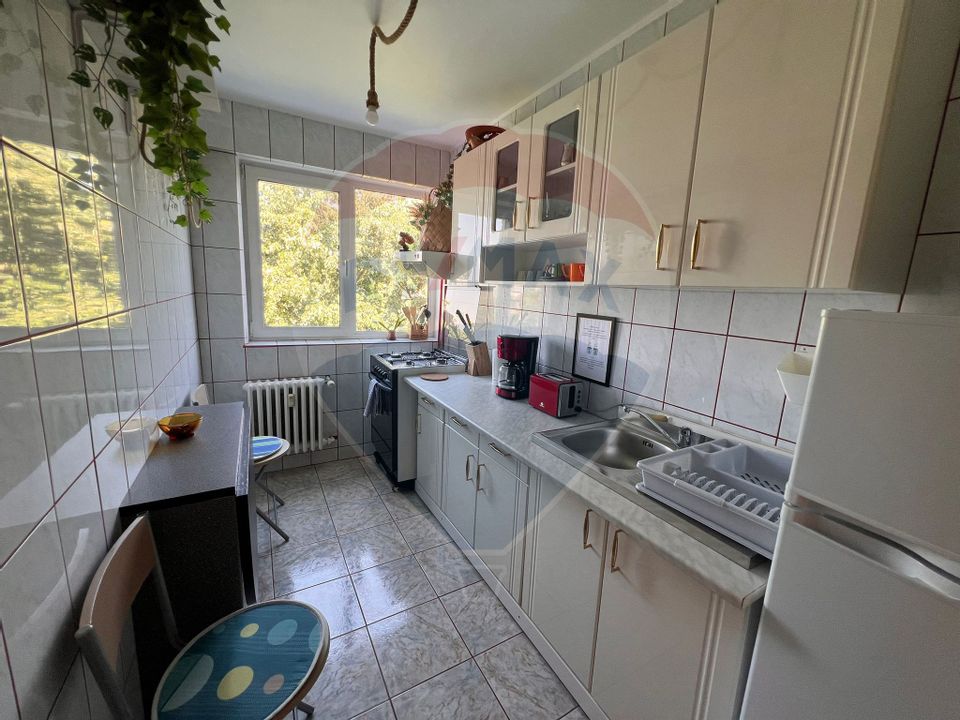 Apartament de 2 camere  Elegant de Închiriat în Zona Victoriei