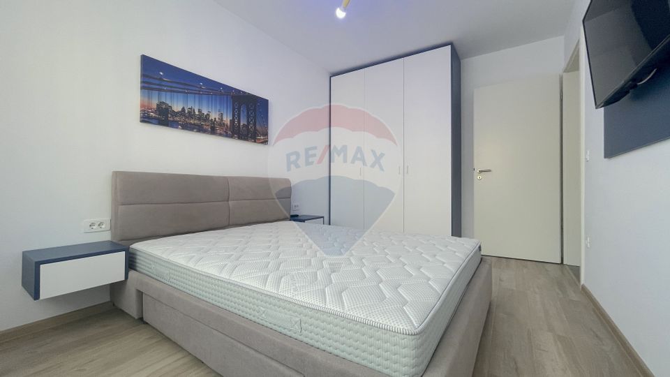 Apartament cu 2 camere de închiriat, zona Coresi, Tractorul