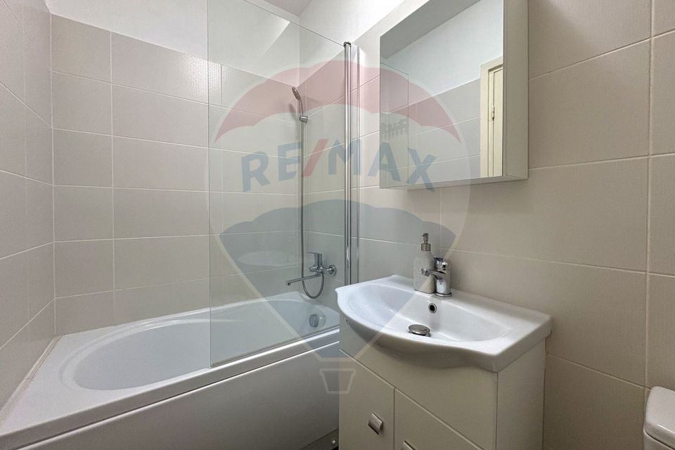 Garsonieră decomandată – zona Micșunica | Etaj 1 | Orientare sudica