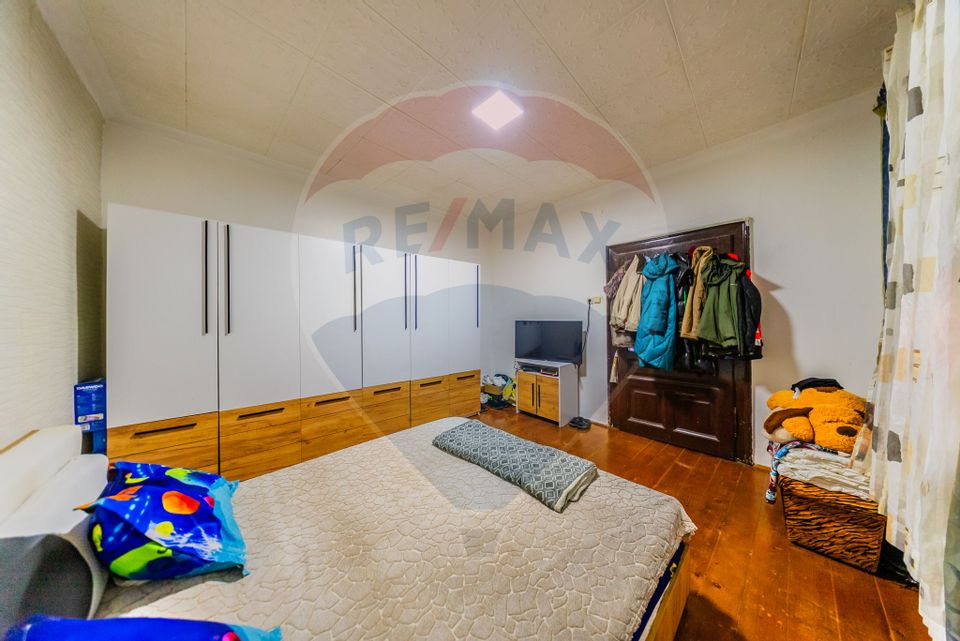 7 room House / Villa for sale, Confectii area