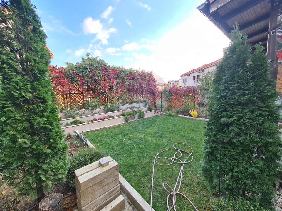 5 room House / Villa for rent, Aviatiei area