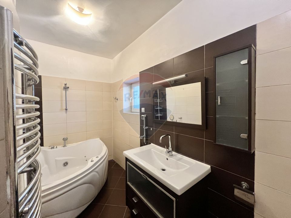 Oaza verde din mijlocul orașului – apartament de 3 camere de vânzare