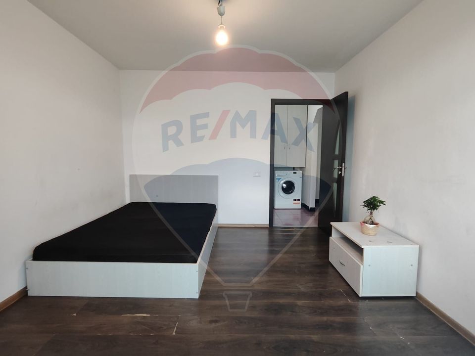 Apartament cu 2 camere de vânzare în zona Stefan cel Mare
