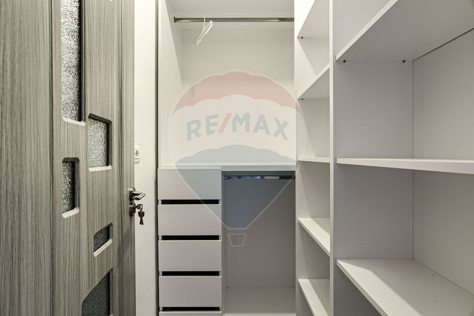 Casă de închiriat în cartierul Athena, zona 6 Vânători