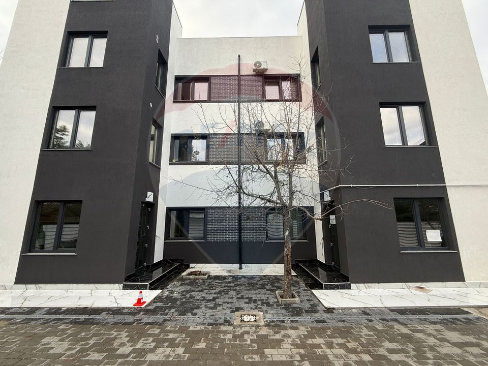 50sq.m Office Space for rent, Central area