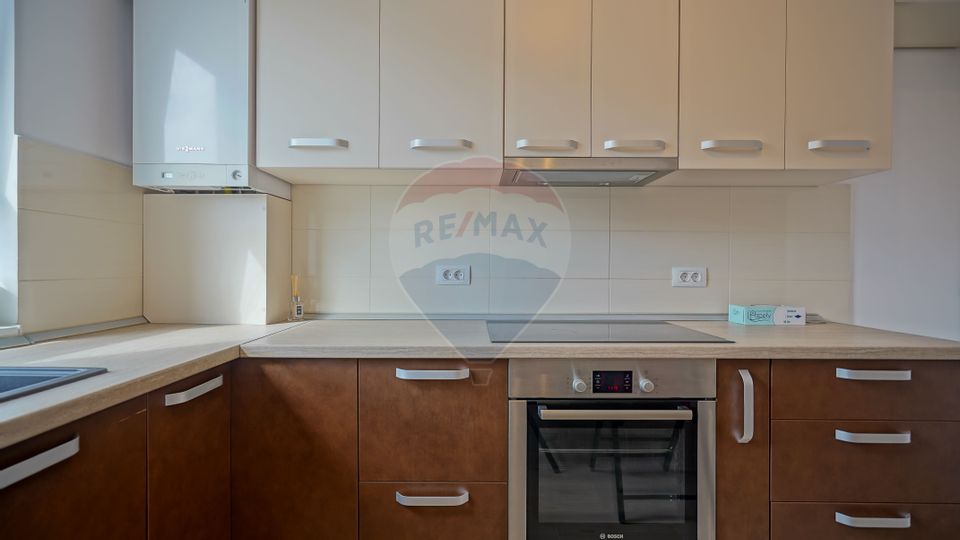 Apartament 3 camere, de inchiriat