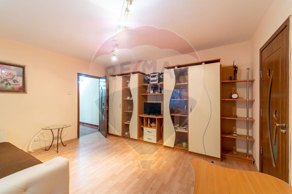 2 room Apartment for rent, Micalaca area