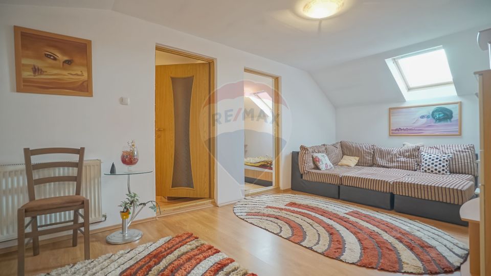 De vanzare vilă cu 5 camere, curte și garaj, în Șchei