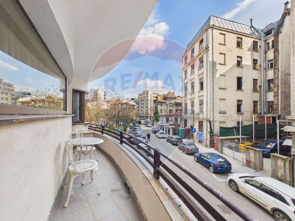 Apartament cu 3 camere langa parcul Cismigiu la 2 min de Metrou Izvor