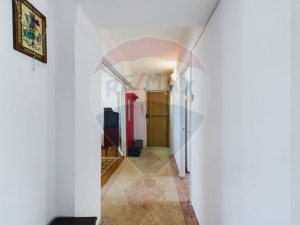 Apartament 3 camere, Calea Bucureşti