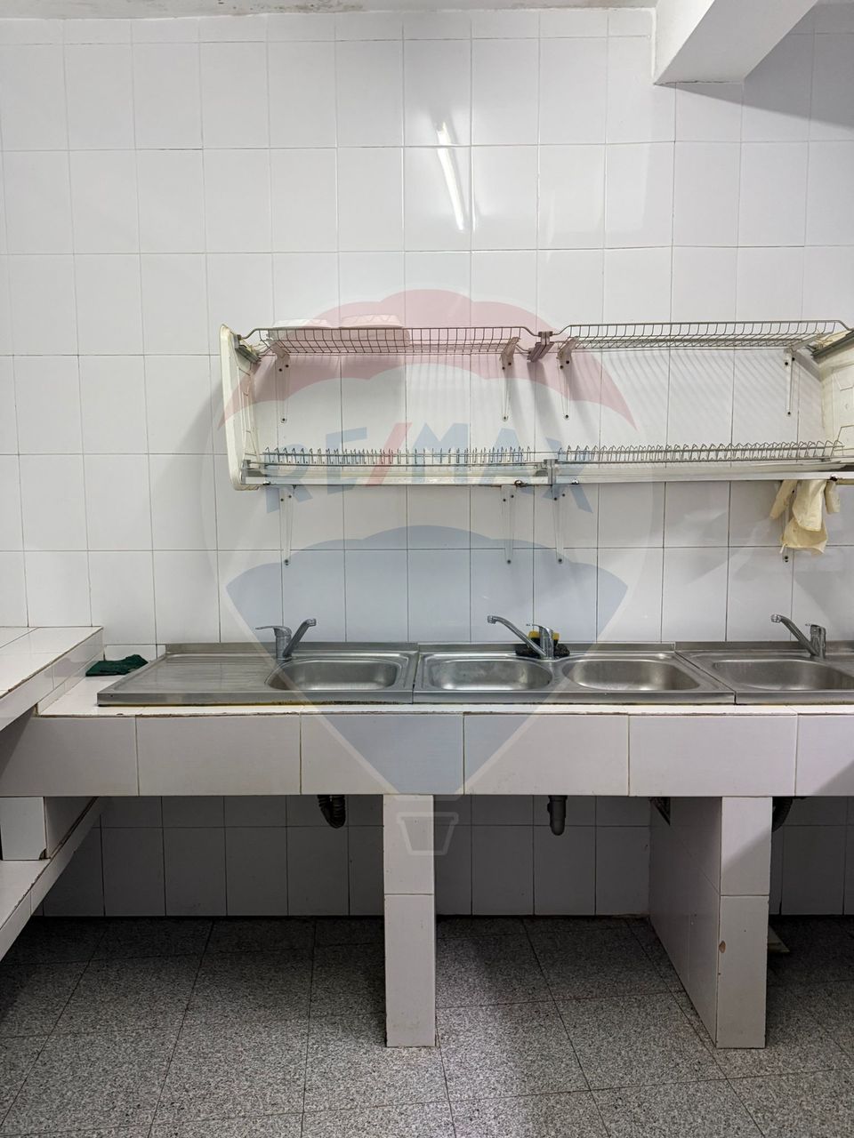 8 room House / Villa for sale, Central area