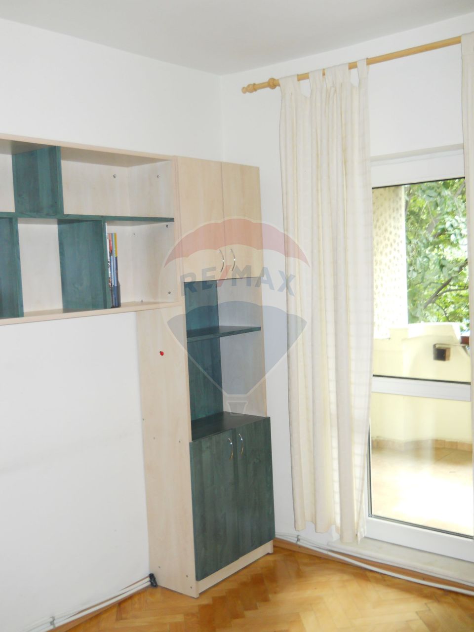 4 room Apartment for rent, Targu Cucu area