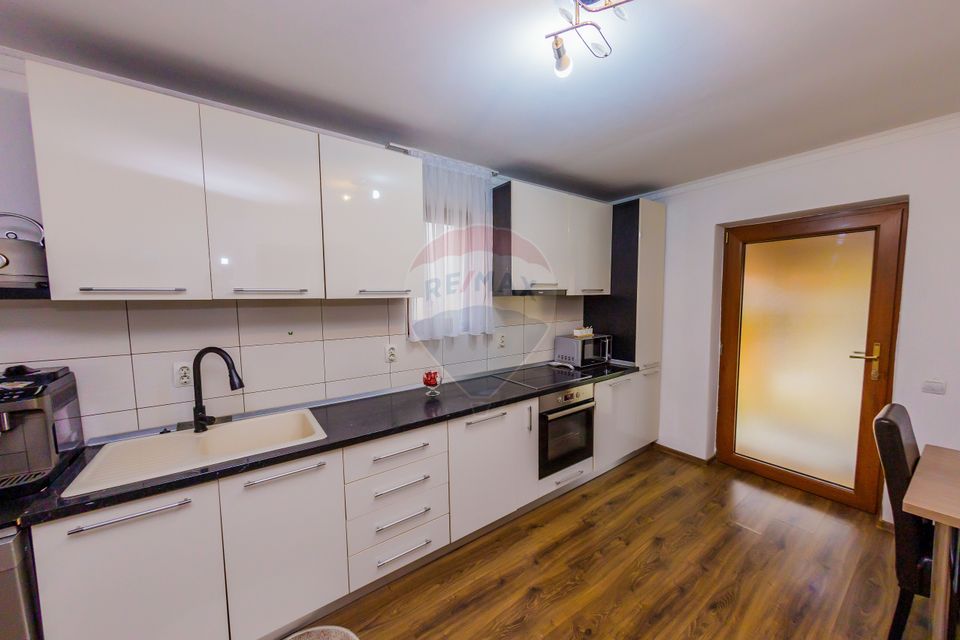 CASA DE VIS DE VANZARE IN COLTIREA