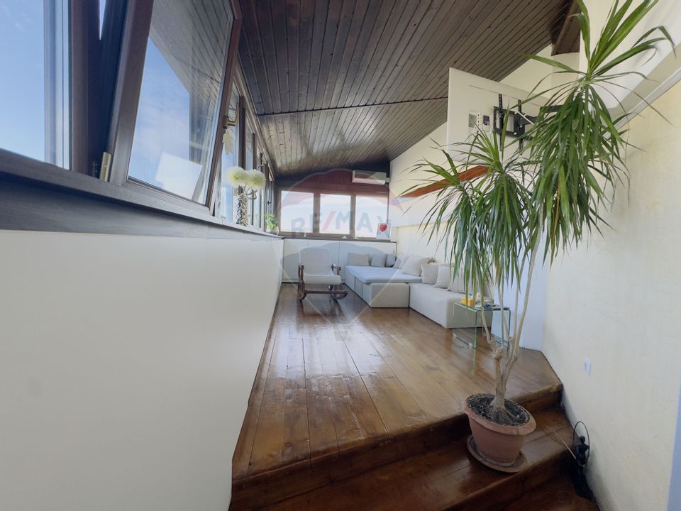 Apartament cu 3 camere + terasa inchisa (camera)  zona Decebal/Dacia