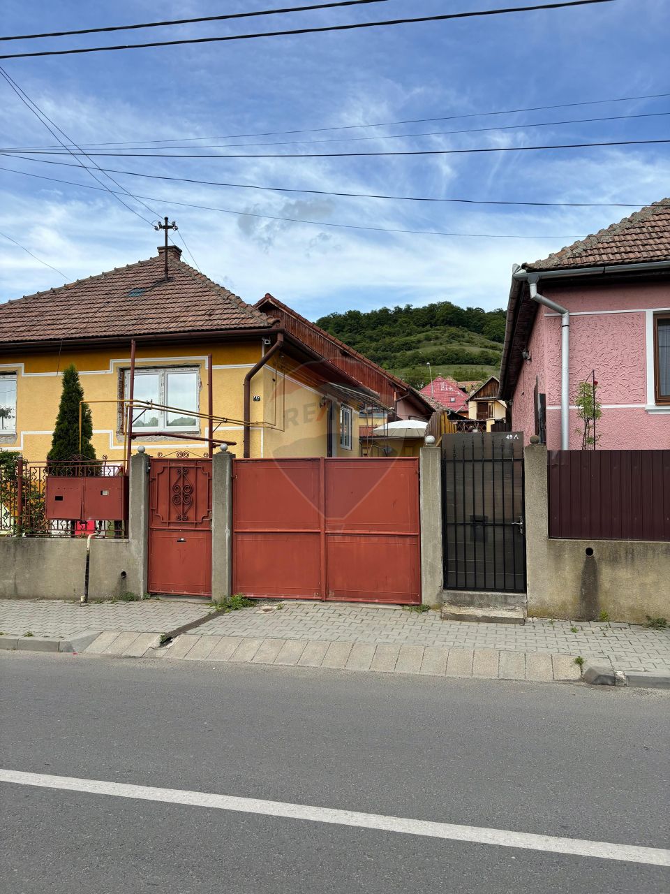 Casă in zona Mosnei, Str. Stejarului,  la cheie