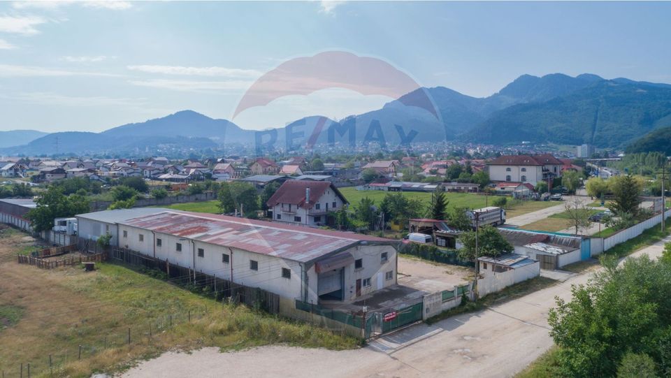 794sq.m Industrial Space for rent, Periferie area