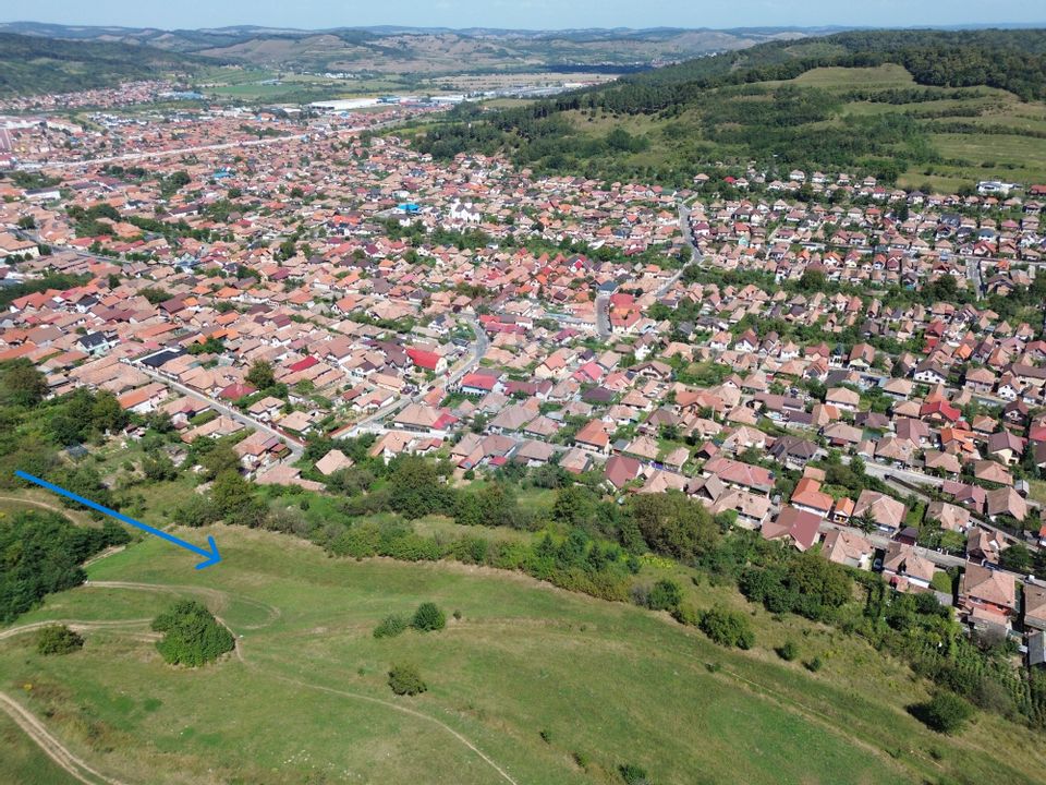 Land 11,000sqm Medias / Strada Dealului