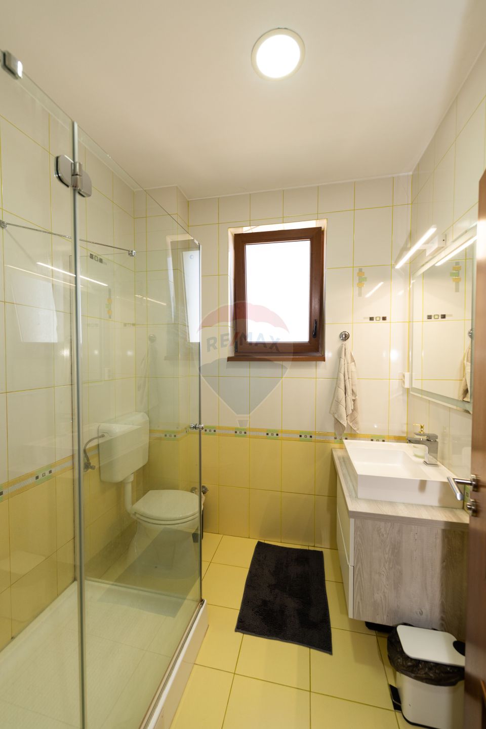 House for sale 6 rooms, furnished and equipped, Popesti-Leordeni