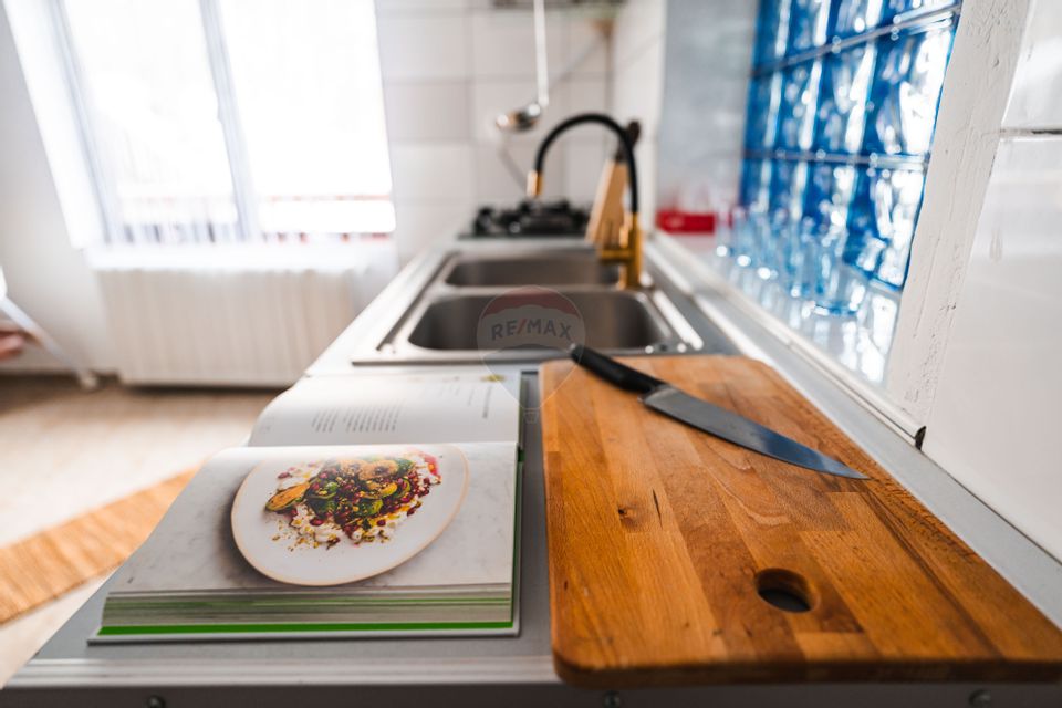 VILA “THE VARDO”, PREDELUT | 8 CAMERE DUBLE PREMIUM LANGA PADURE