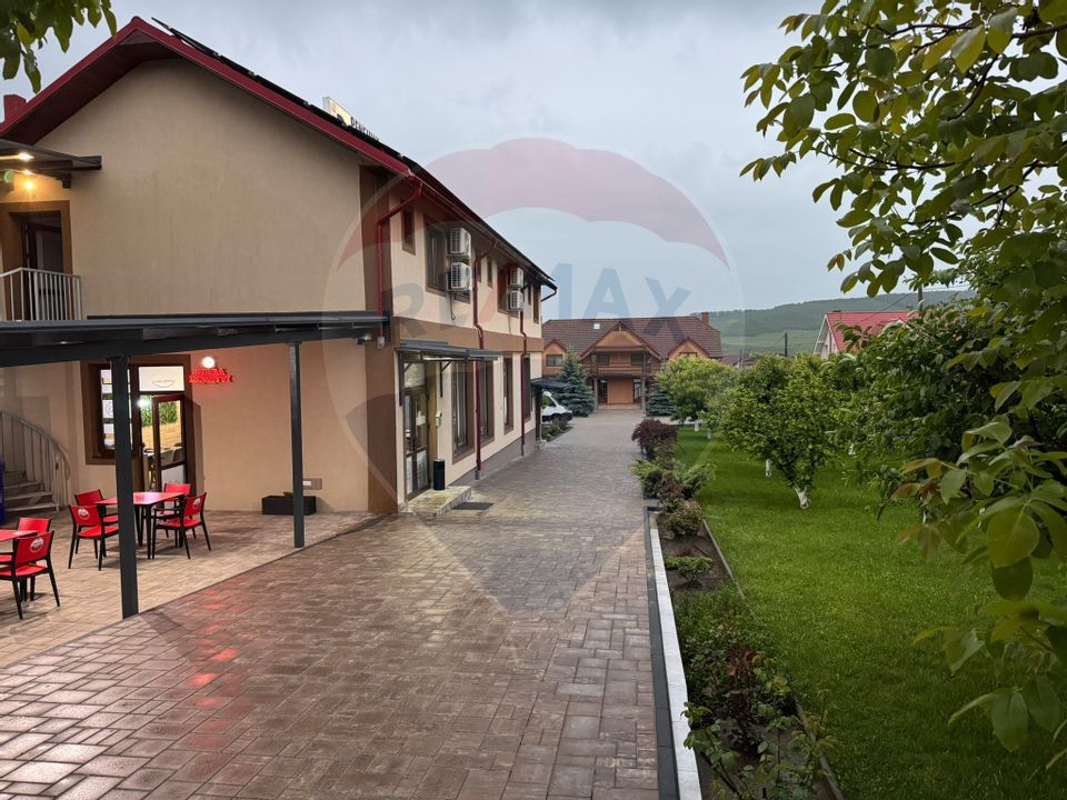 16 room Hotel / Pension for sale