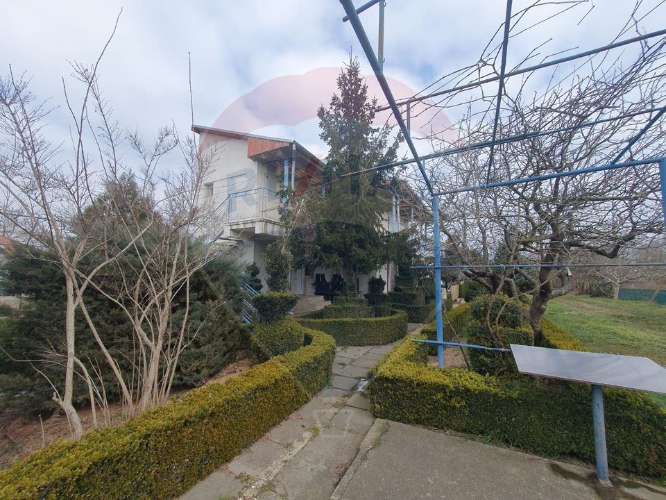 Pensiune de vanzare in Vama Veche