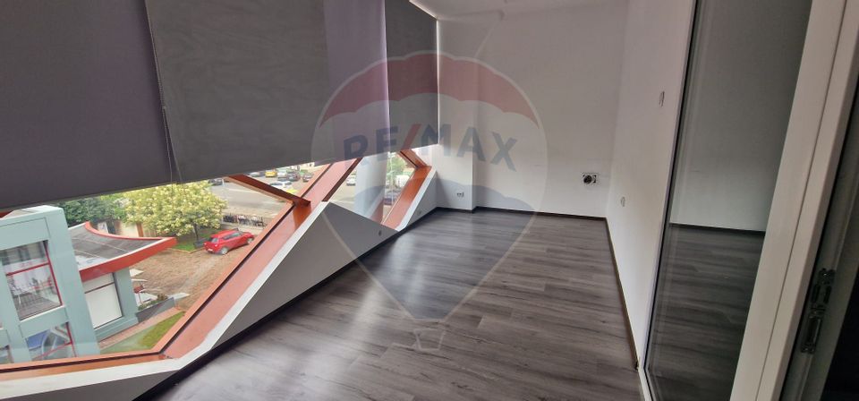 Spațiu de birouri clasa A,  B-dul Unirii, 30 Avenue Business Center