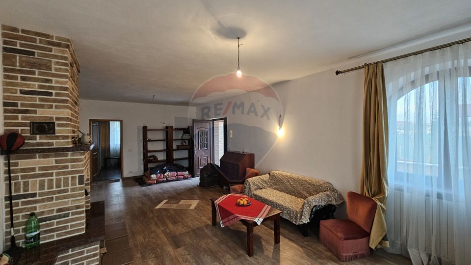 Casă / Vilă de lux, Scheia, Suceava