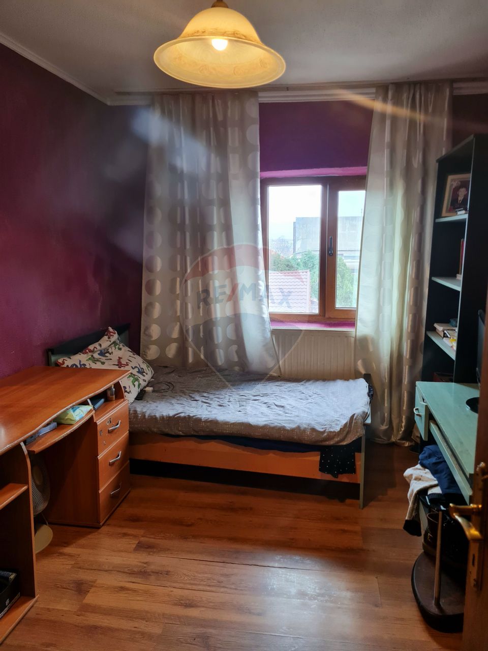 Apartament cu 4 camere  în zona Ultracentrala( Primaria Focsani)