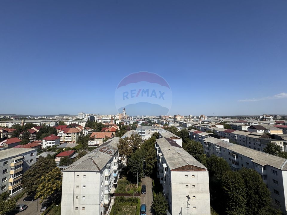 Apartament cu 3 camere | Pictor Aman| panorama | de vanzare