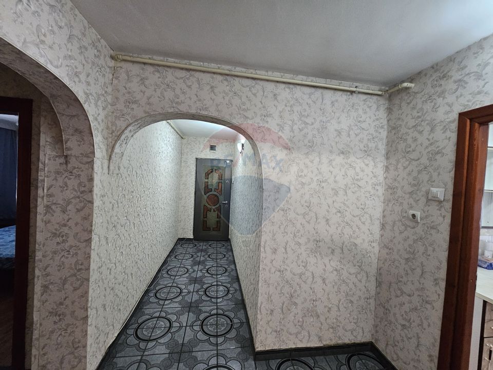 3 room Apartment for sale, Darmanesti area