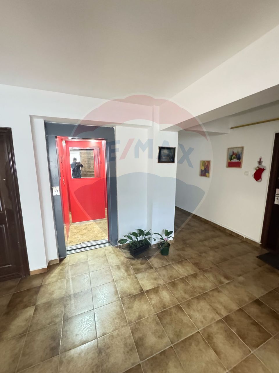 Decomandata,etaj4/5, lift,  libera,Craiovita, Kaufland, ,centrala