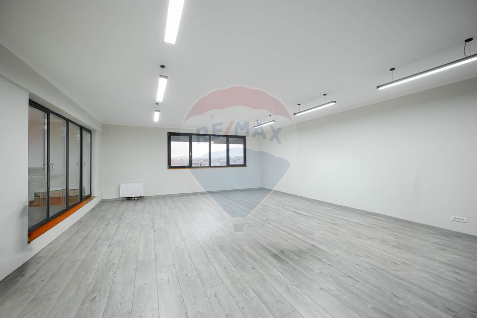 Spații de birouri de închiriat în zona BBSO, cu dublu acces rutier