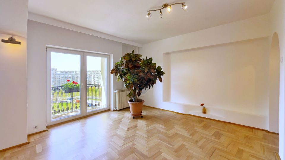 4 Camere Piata Alba Iulia 102 mp vedere Bd. Unirii si Casa Poporului