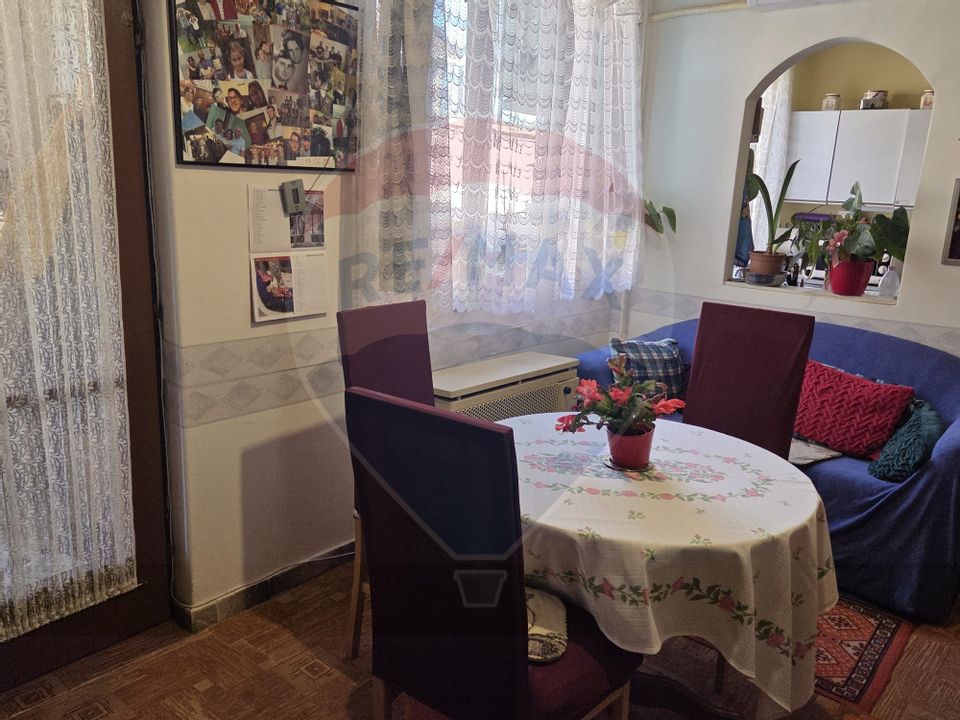 Casa cu mansarda in Sarkad Ungaria