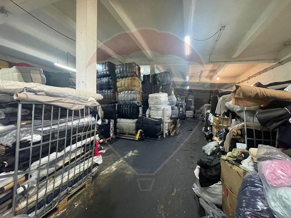 Spațiu industrial de 1,252mp de vânzare