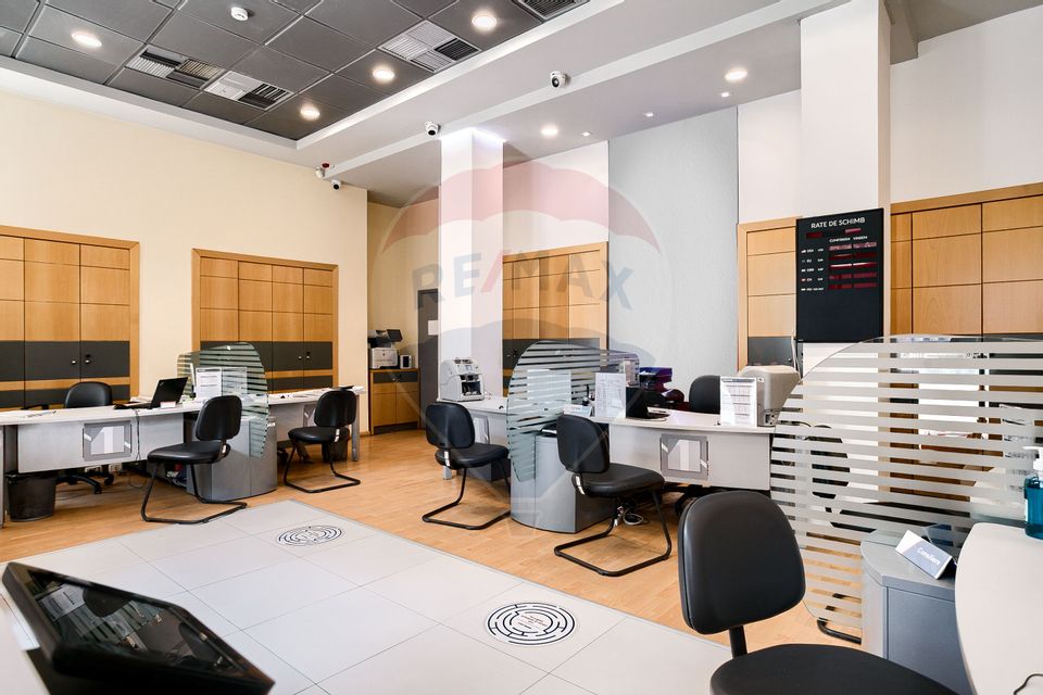 Spațiu comercial 112 mp de închiriat în Podgoria, Bld. Revoluției