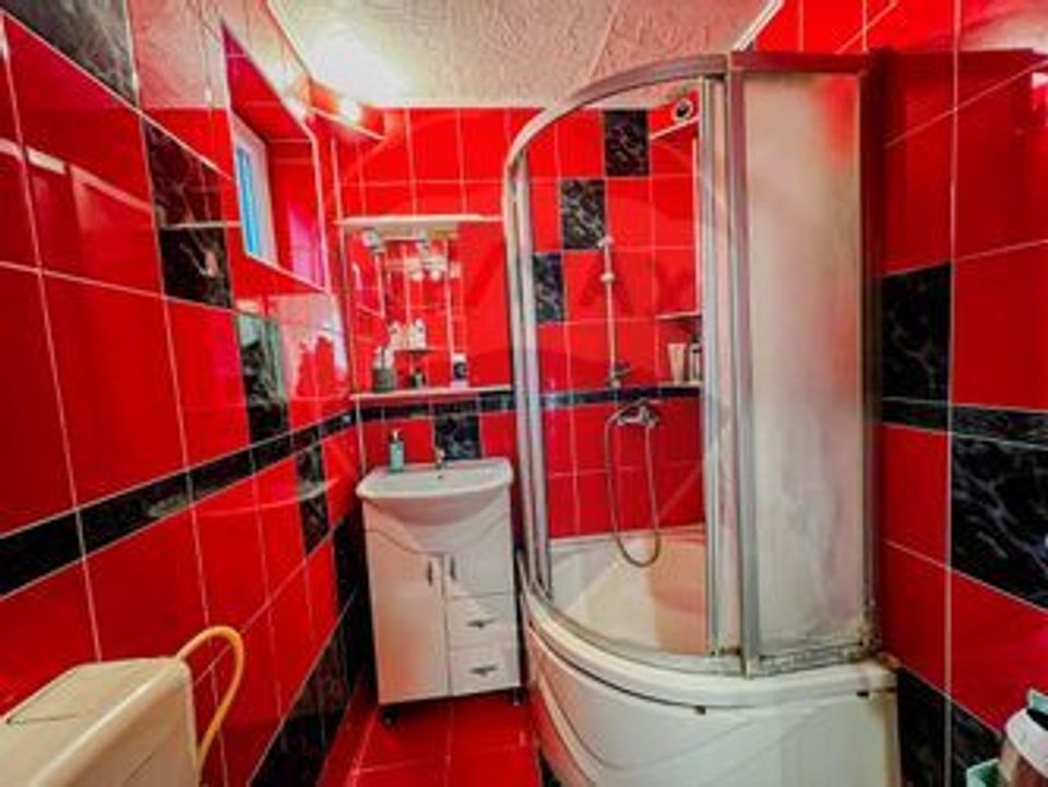 Apartament 2 camere de vânzare în zona Aurel Vlaicu