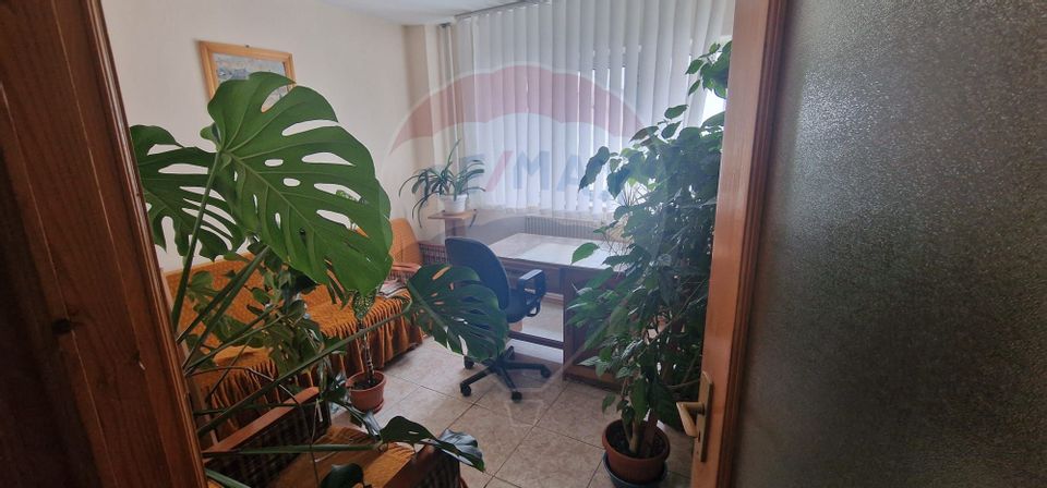 Spațiu de birouri de 80mp de închiriat în zona Alexandru cel Bun