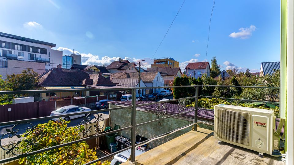 Vilă cu 8 camere de vânzare str Septimiu Albini, Gheorgheni