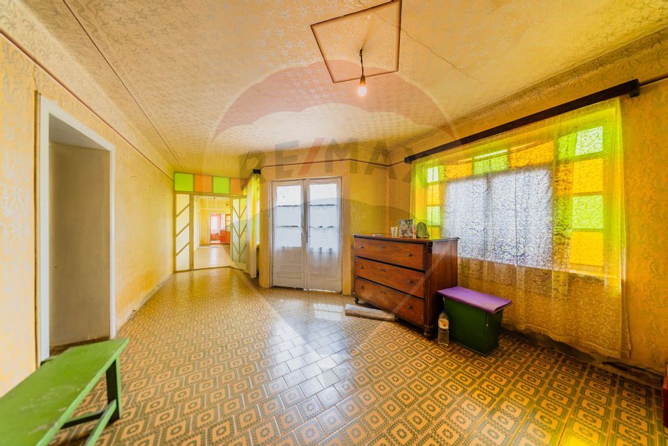 Casă cu 4 camere și teren 540 m în Pecica – Zonă excelentă