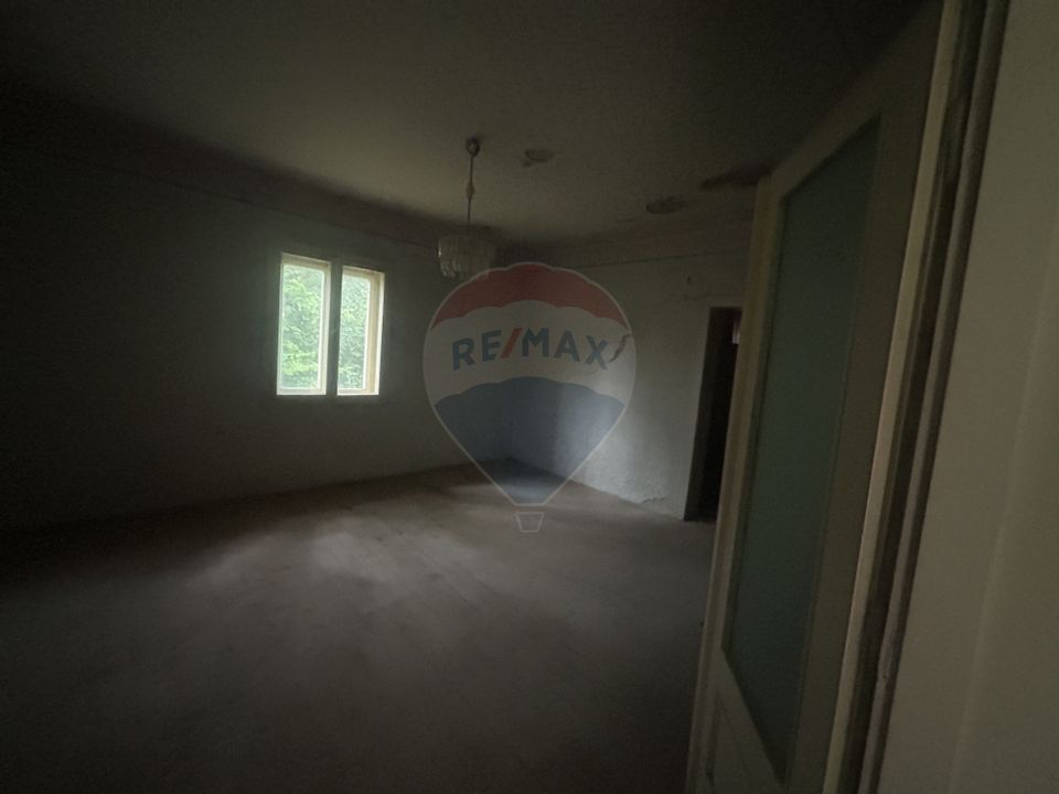 4 room House / Villa for sale