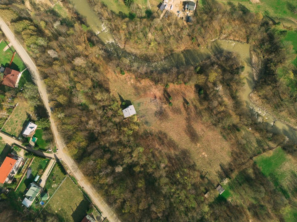 Land 30,283sqm Cazaci / Strada Principala DC 135