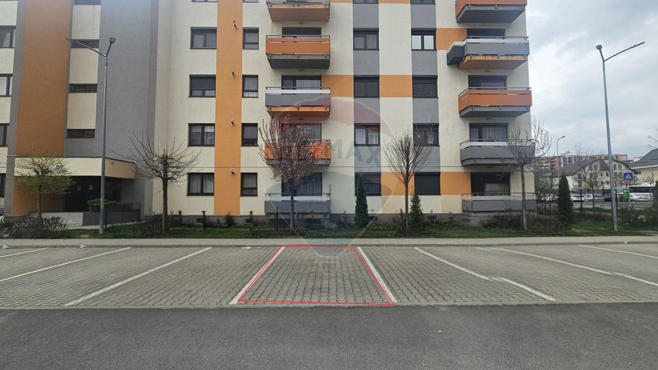3 room Apartment for rent, Tractorul area