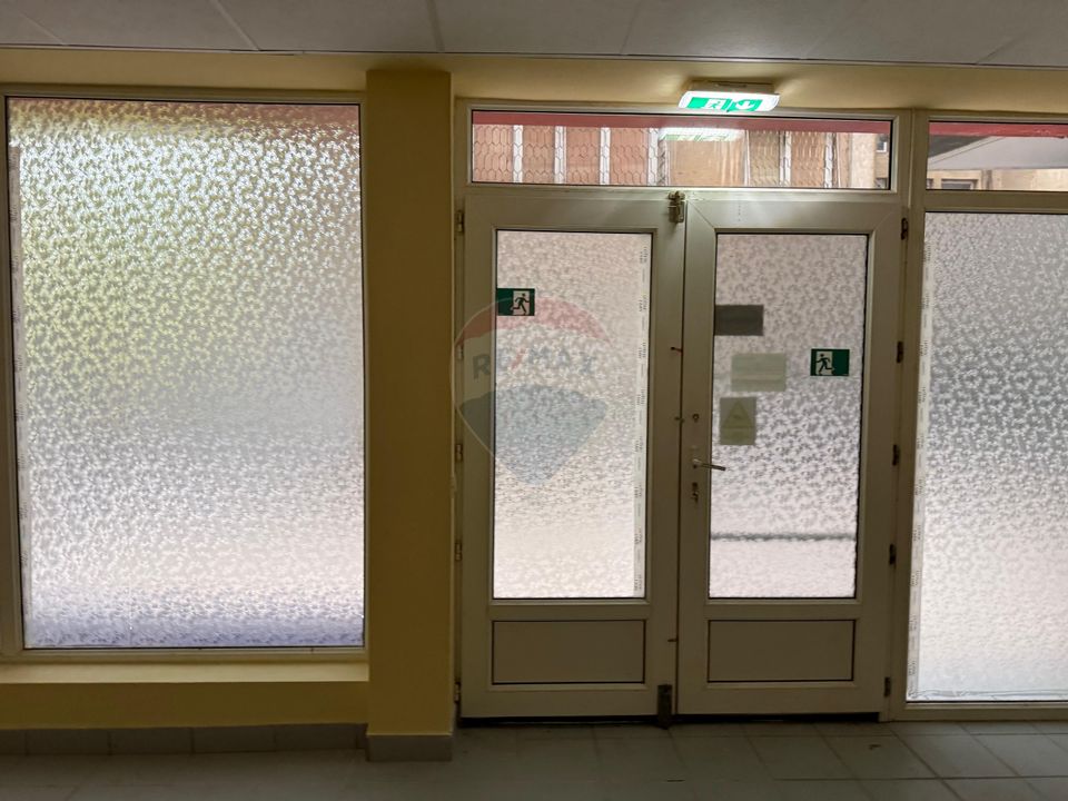 De inchiriat Spațiu comercial stradal zona Universitatii