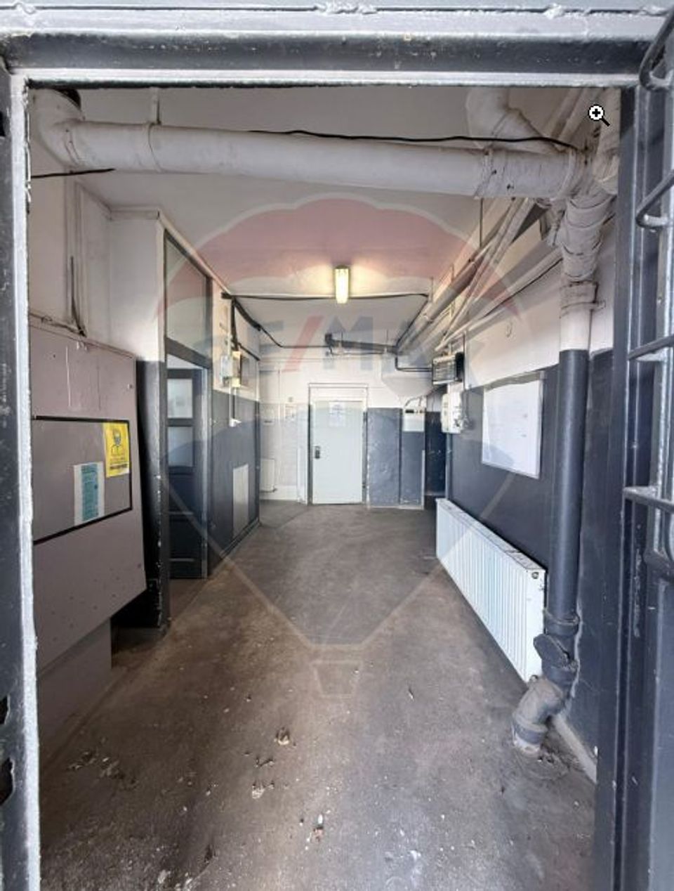 Spațiu industrial-220 mp cu rampă și parcare-zona Orașul de Jos Sibiu