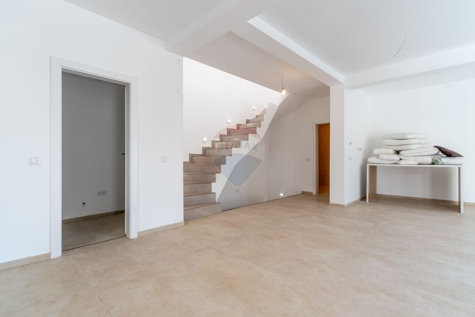 6 room House / Villa for rent, Dambul Rotund area