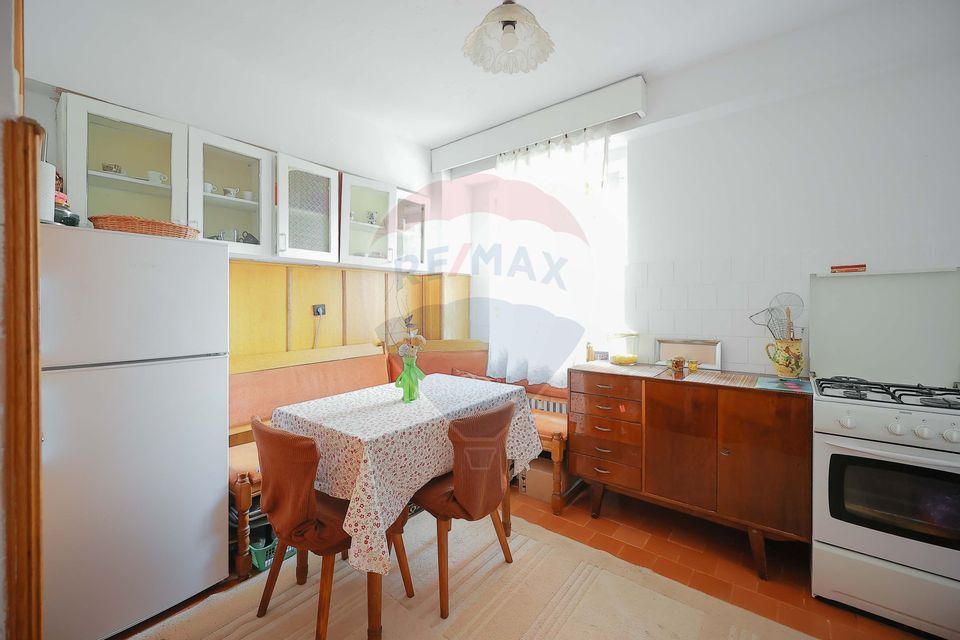 4 room Apartment for sale, Dacia area