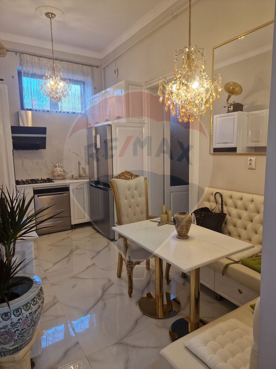 2 room Apartment for sale, Central area
