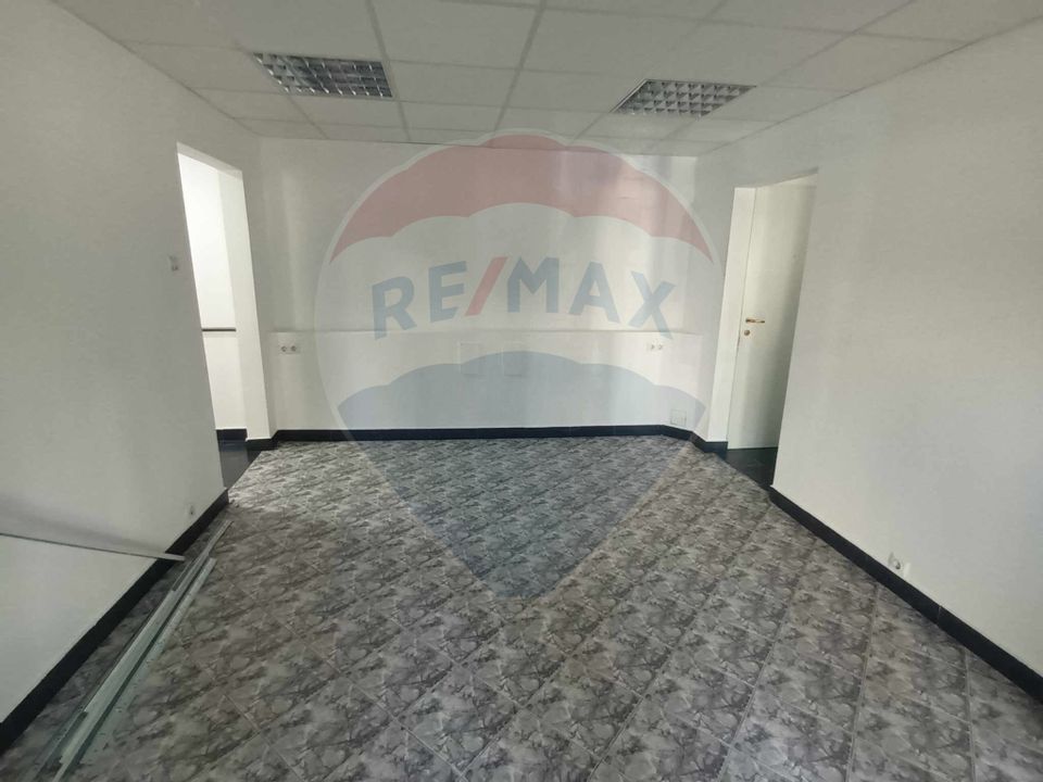 44sq.m Commercial Space for rent, Grigorescu area